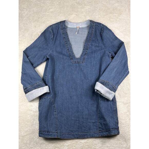 Free People Denim Tunic Top Womens Medium Blue V-Neck Flared Sleeve Boho Hippy - Picture 1 of 6